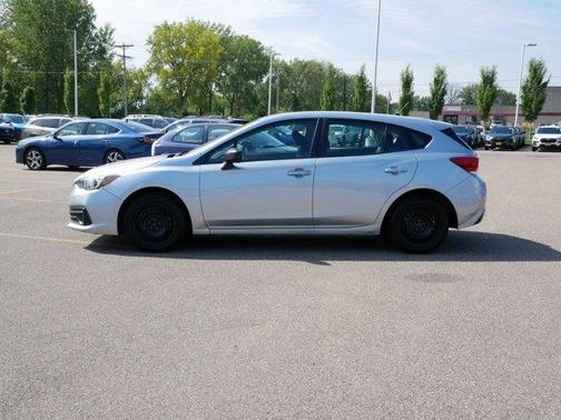 2022 Subaru Impreza Base
