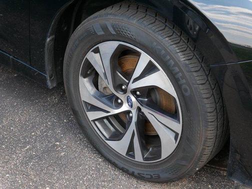 2023 Subaru Legacy Premium