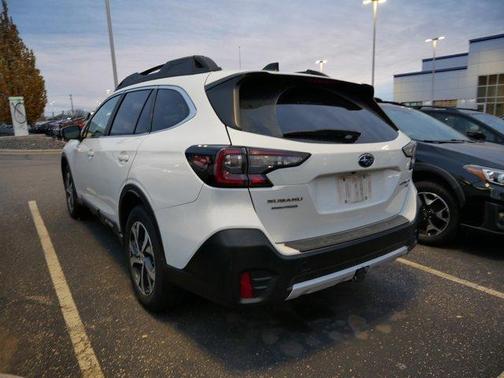 2022 Subaru Outback Limited XT