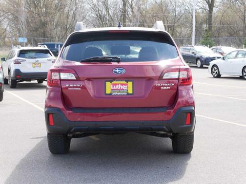 2018 Subaru Outback 3.6R Limited