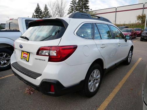 2018 Subaru Outback 2.5i