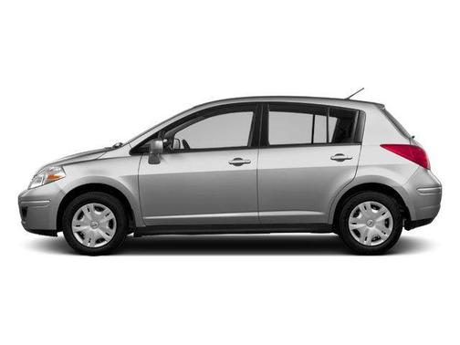 2010 Nissan Versa 1.8 SL