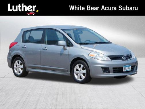 2010 Nissan Versa 1.8 SL