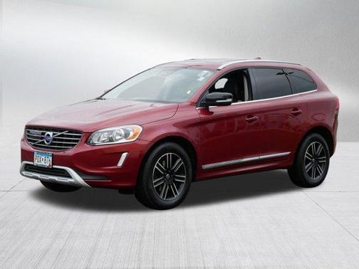 2017 Volvo XC60 T5 Dynamic