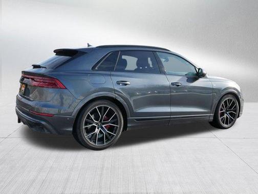 2022 Audi Q8 55 Prestige