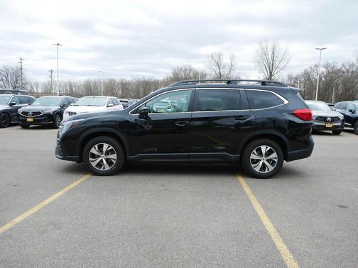 2023 Subaru Ascent Premium 8-Passenger