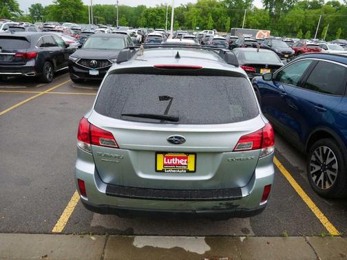 2014 Subaru Outback 2.5i Premium