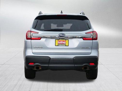 Ice Silver Metallic 2024 Subaru Ascent Base