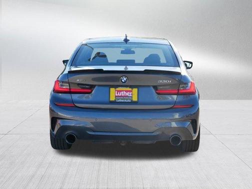 2019 BMW 330 i xDrive