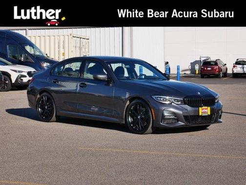 2019 BMW 330 i xDrive
