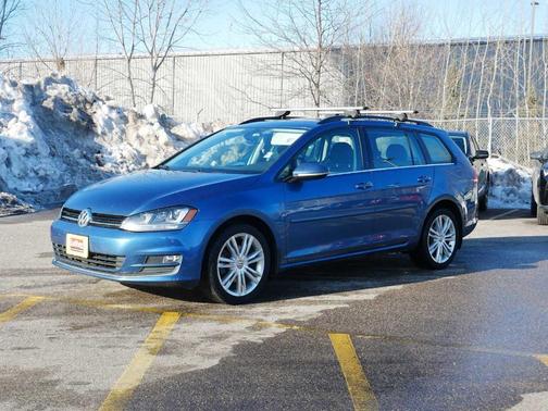 2015 Volkswagen Golf SportWagen SE