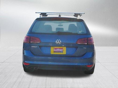 2015 Volkswagen Golf SportWagen SE