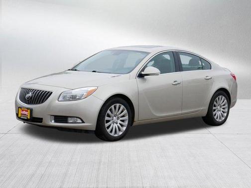 Champagne Silver 2013 Buick Regal Turbo - Premium 1