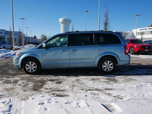 2008 Chrysler Town & Country Touring