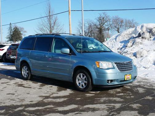 2008 Chrysler Town & Country Touring