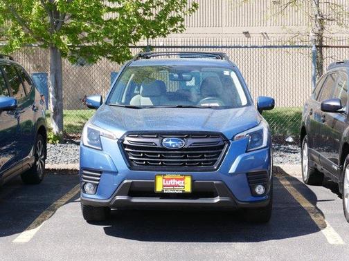 Horizon Blue Pearl 2022 Subaru Forester Limited