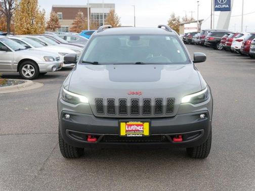 2019 Jeep Cherokee Trailhawk