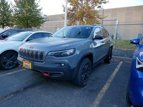 2019 Jeep Cherokee Trailhawk