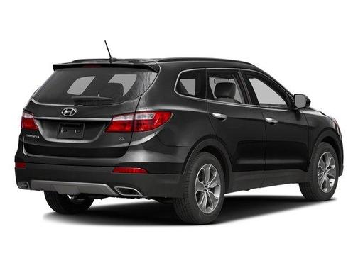 2016 Hyundai SANTA FE SE