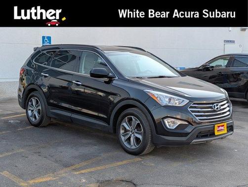 2016 Hyundai SANTA FE SE