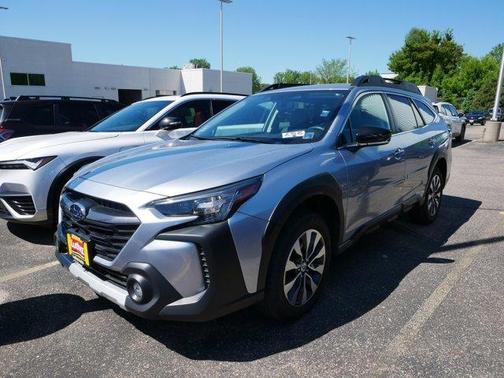 Ice Silver Metallic 2024 Subaru Outback Limited