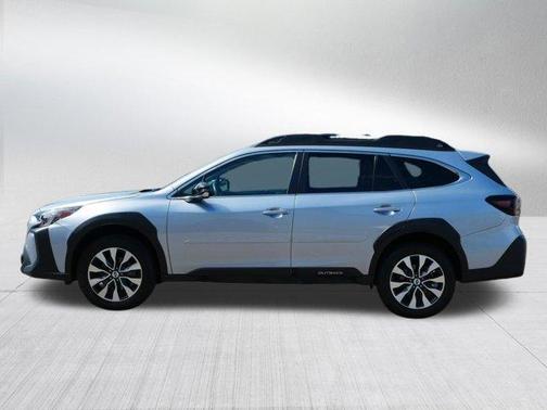 Ice Silver Metallic 2024 Subaru Outback Limited