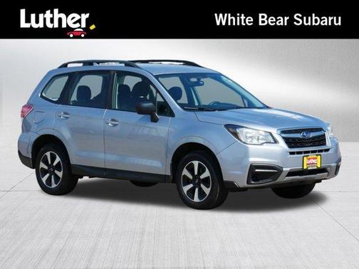 Ice Silver Metallic 2018 Subaru Forester 2.5i
