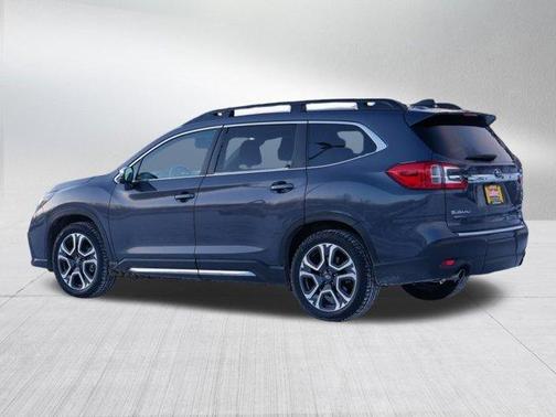 2023 Subaru Ascent Limited 8-Passenger