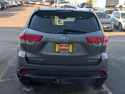 2019 Toyota Highlander XLE