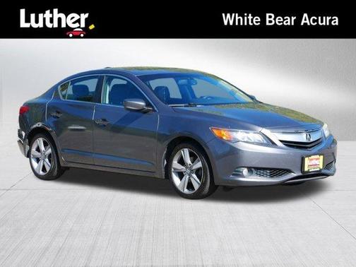 2013 Acura ILX 2.0L w/Premium Package