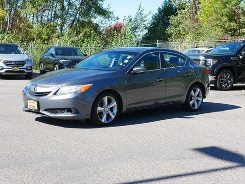 2013 Acura ILX 2.0L w/Premium Package