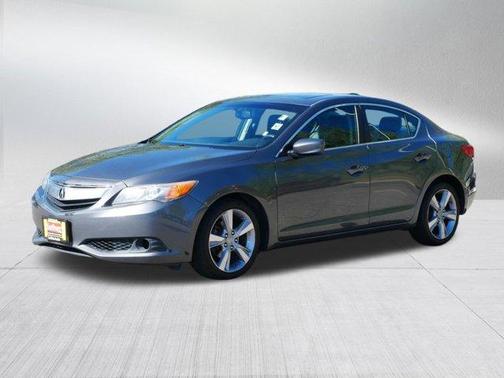 2013 Acura ILX 2.0L w/Premium Package