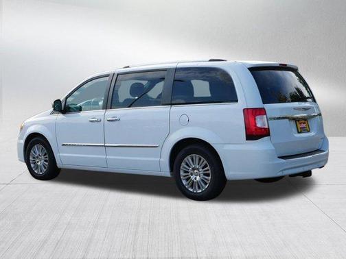 2015 Chrysler Town & Country Limited