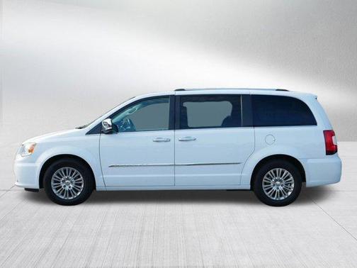 2015 Chrysler Town & Country Limited