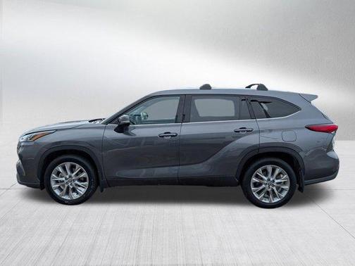 2022 Toyota Highlander Limited