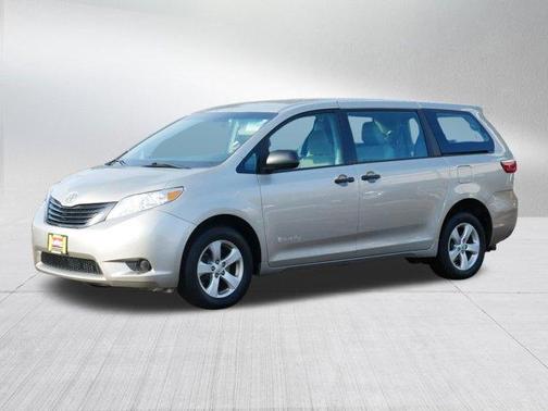 2015 Toyota Sienna L