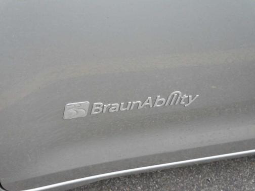 2015 Toyota Sienna L