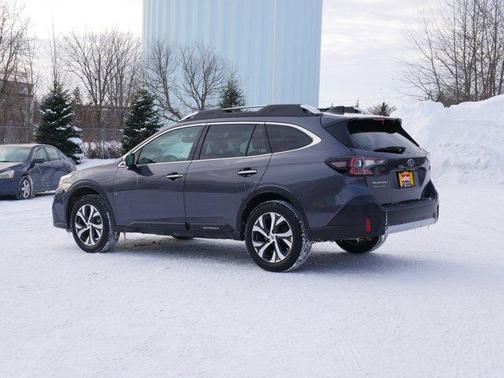 2022 Subaru Outback Touring