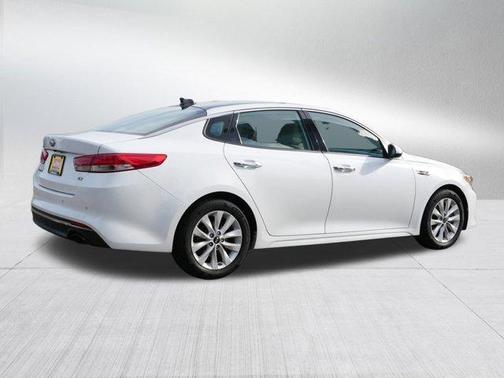 2017 Kia Optima EX