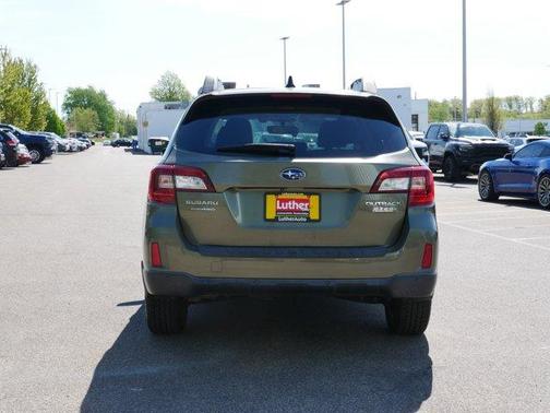 Wilderness Green Metallic 2017 Subaru Outback 2.5i Limited