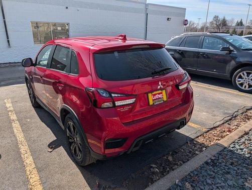 2022 Mitsubishi Outlander Sport LE