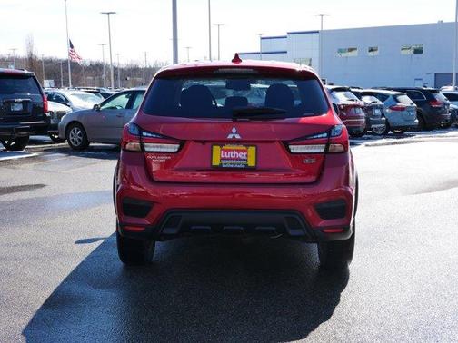 2022 Mitsubishi Outlander Sport LE