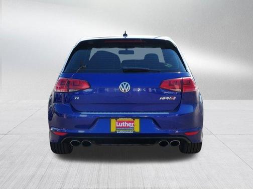 2016 Volkswagen Golf R 4-Door