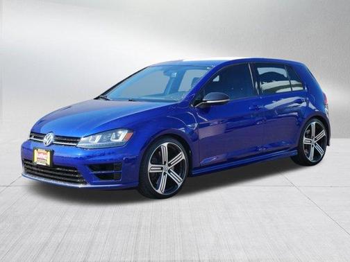 2016 Volkswagen Golf R 4-Door