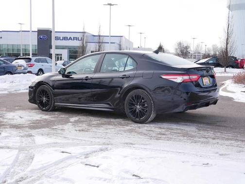 2020 Toyota Camry SE Nightshade