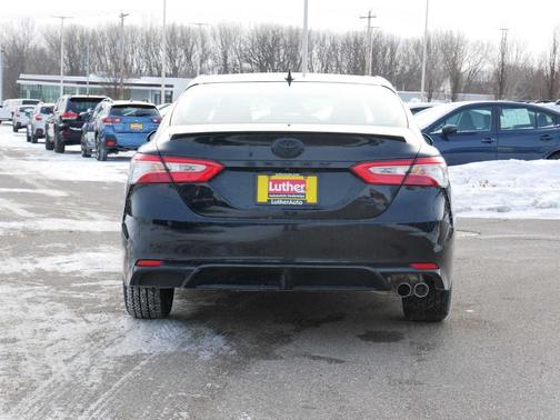 2020 Toyota Camry SE Nightshade