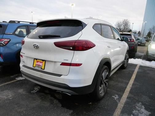 2020 Hyundai TUCSON Sport