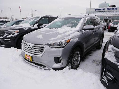 2017 Hyundai SANTA FE SE