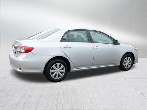 2011 Toyota Corolla LE