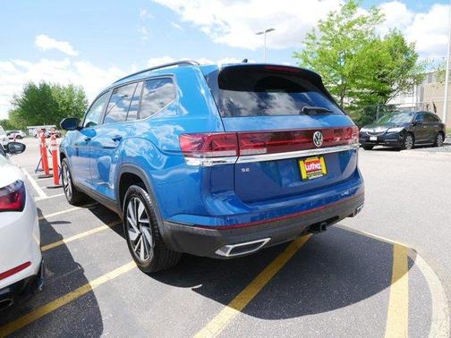 2025 Volkswagen Atlas 2.0T SE